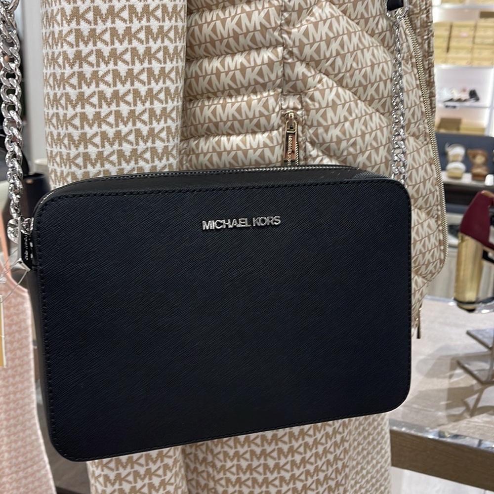 Michael Kors Jet Set Item Large East West Zip Crossbody Leather Black - Picture 6 of 16